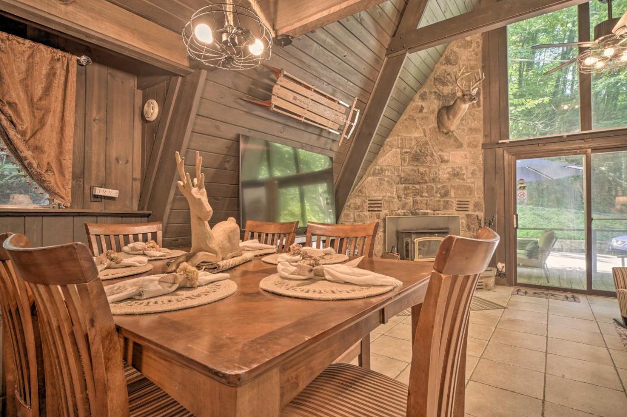 Snuggle Inn In The Heart Of Chalet Village! Гатлінбург Екстер'єр фото