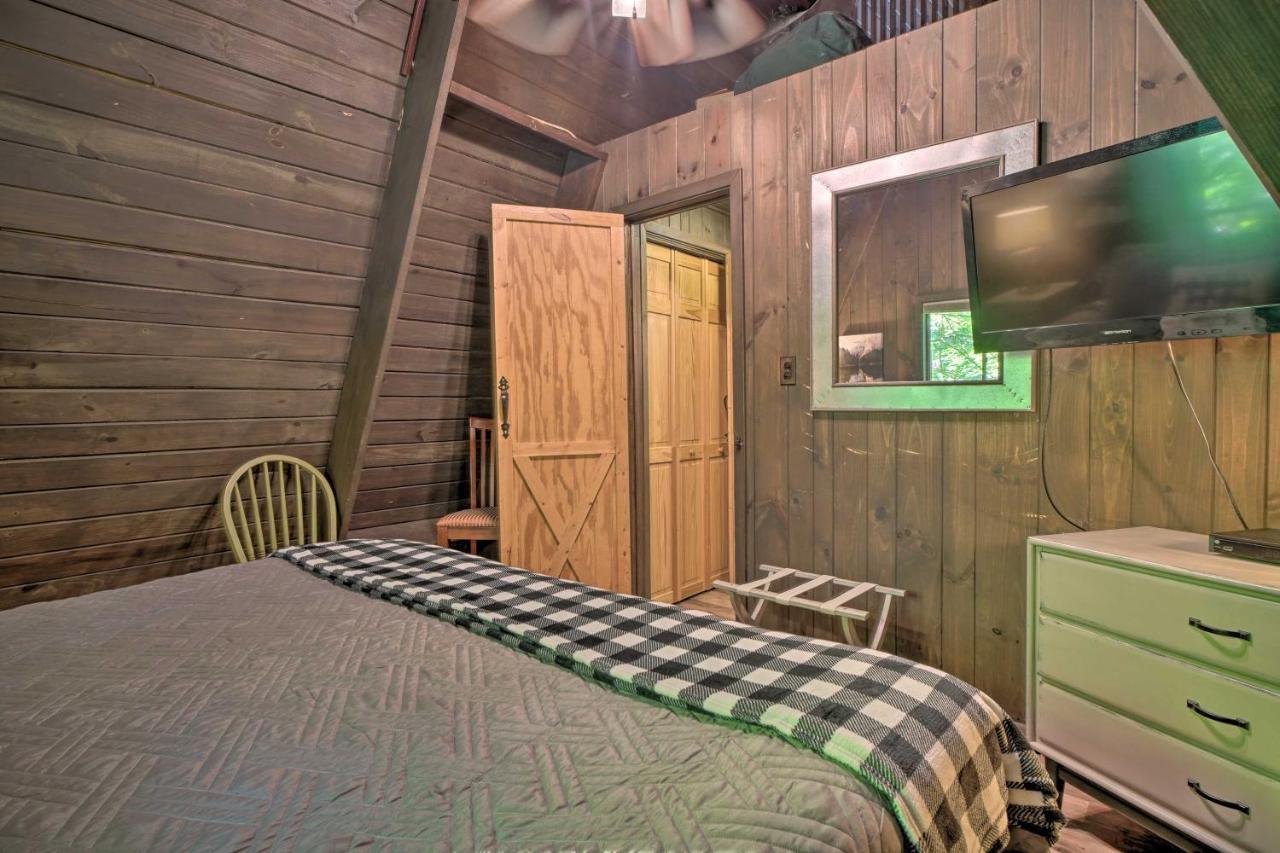 Snuggle Inn In The Heart Of Chalet Village! Гатлінбург Екстер'єр фото